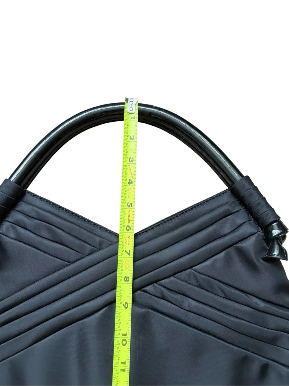 Vintage Simply Vera Vera Wang Black Nylon Pleated Hobo Bag